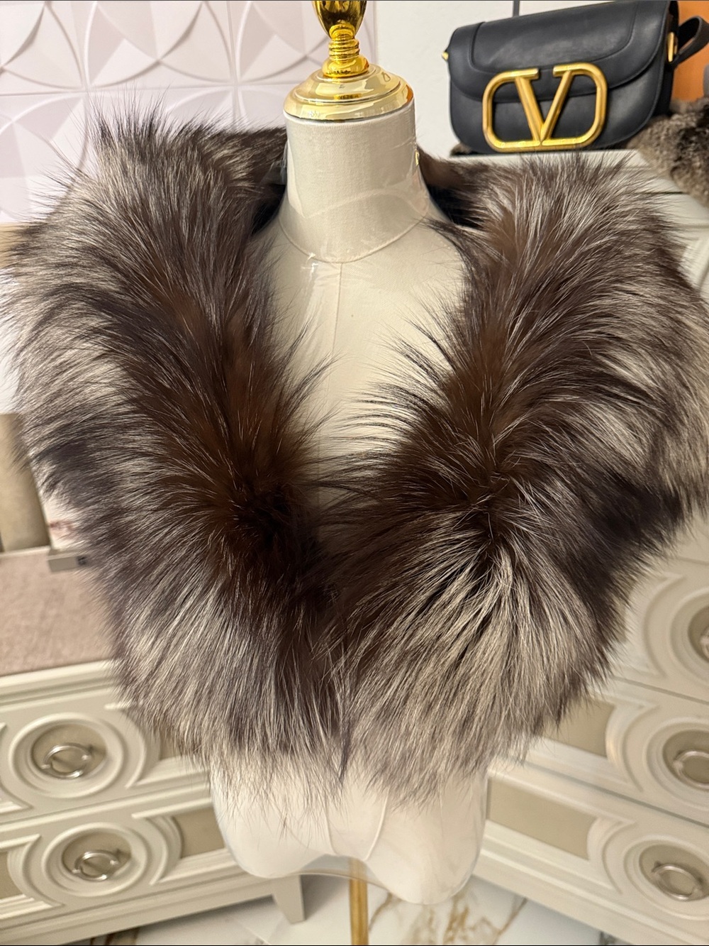 Saga fox fur stole silver fox